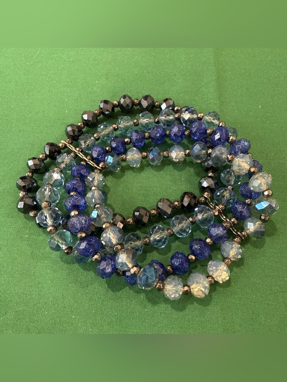 4 Strand Stretchy Bracelet W/Faceted Blue Beads In Layered Design. 31F
